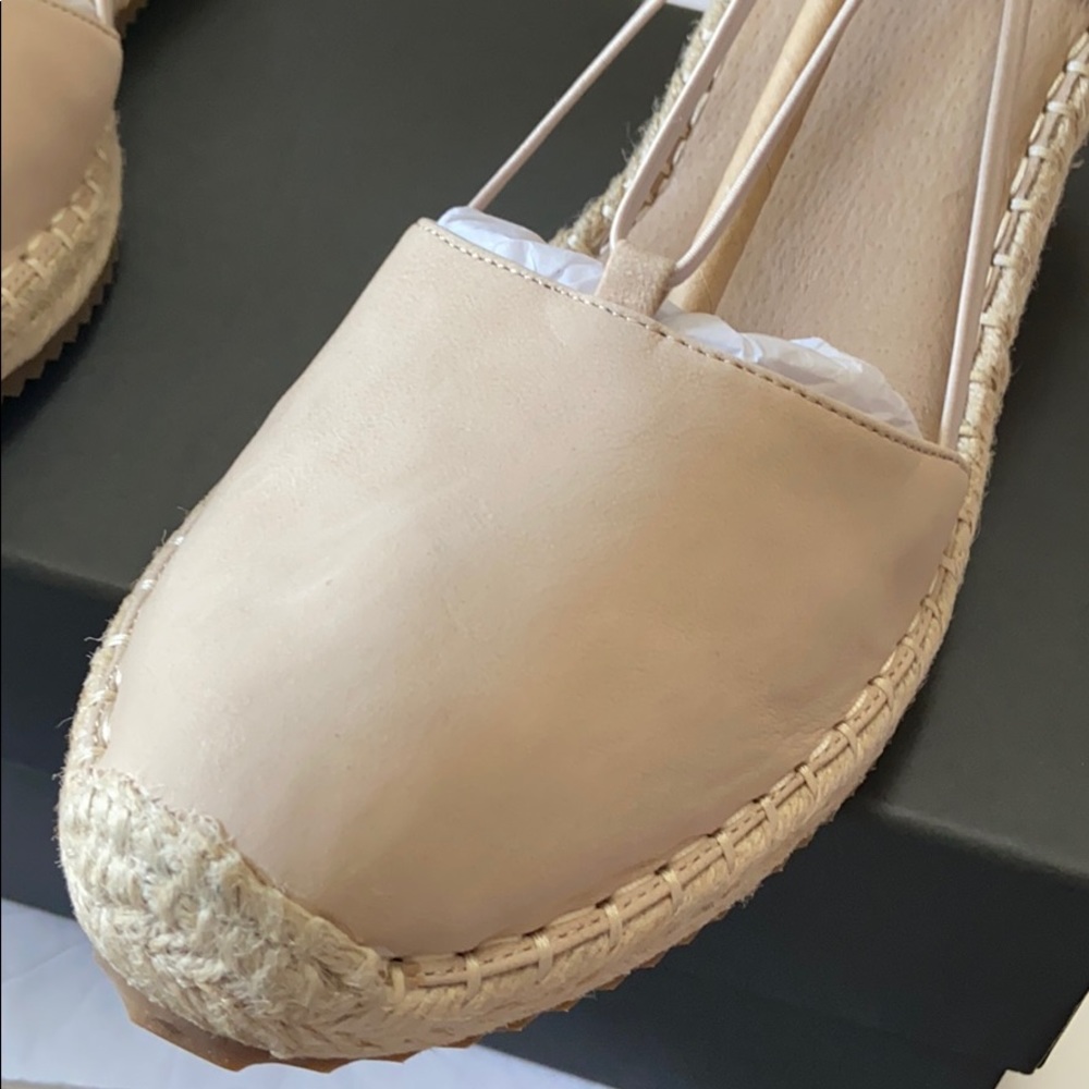 Eileen Fisher shoes - Picture 9 of 16